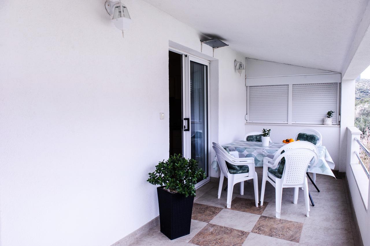 מרינה Apartments Mila מראה חיצוני תמונה