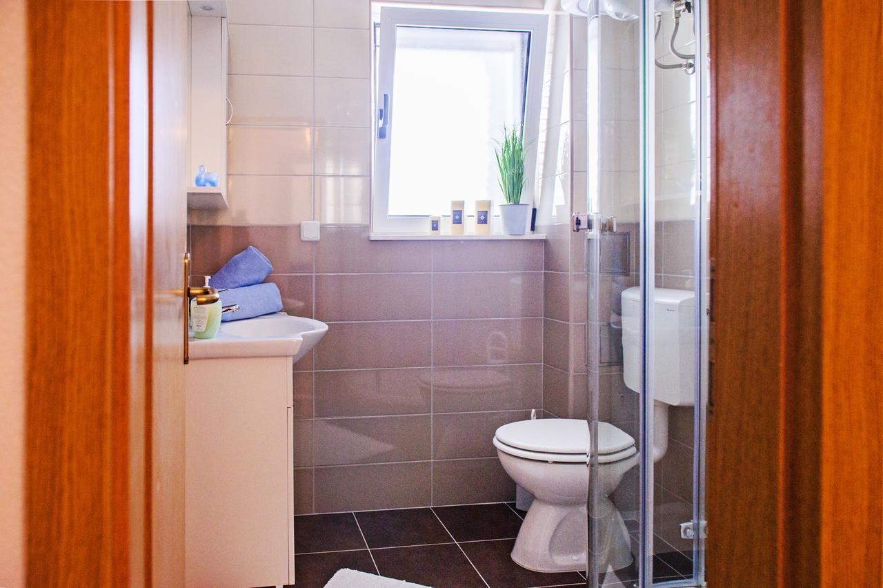 מרינה Apartments Mila מראה חיצוני תמונה